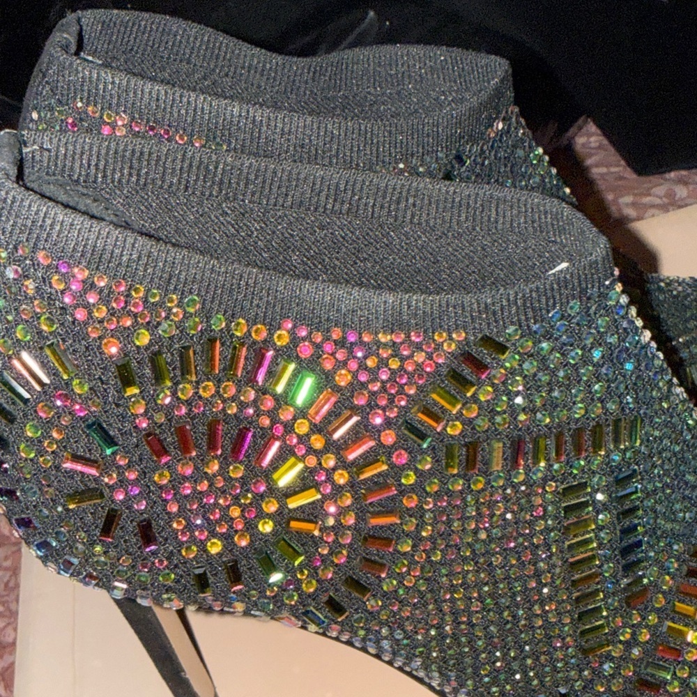 Thalia Sodi Black and Multicolor Embellished Heels - Picture 5 of 8